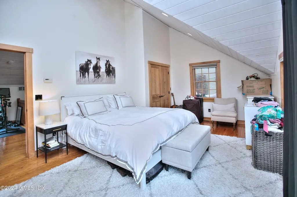 35 & 37 Rockview Drive Greenwich CT 06830