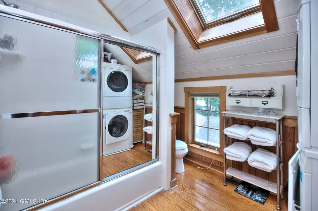 35 & 37 Rockview Drive Greenwich CT 06830