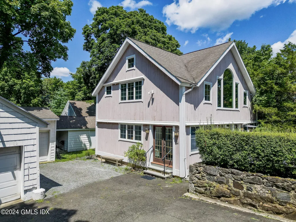 35 & 37 Rockview Drive Greenwich CT 06830