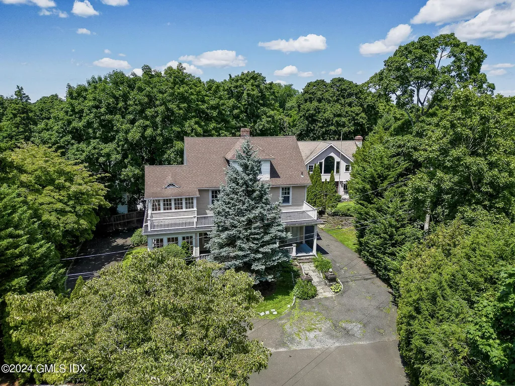 35 & 37 Rockview Drive Greenwich CT 06830