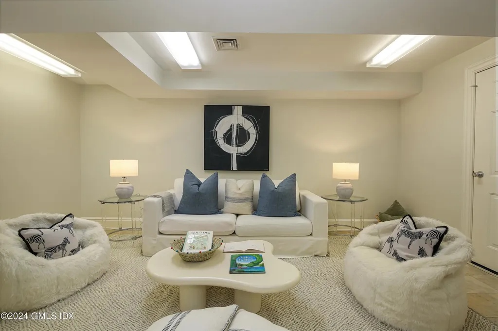 71 Orchard Place Greenwich CT 06830