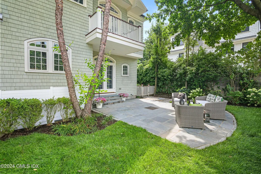 71 Orchard Place Greenwich CT 06830