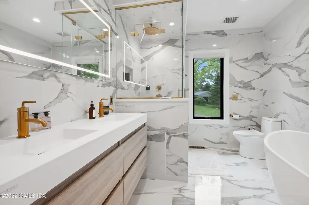 7 Drumlin Road Westport CT 06880