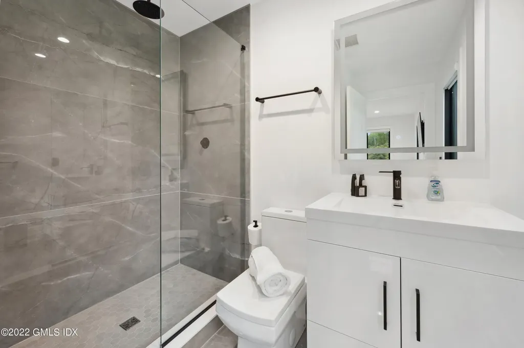 7 Drumlin Road Westport CT 06880