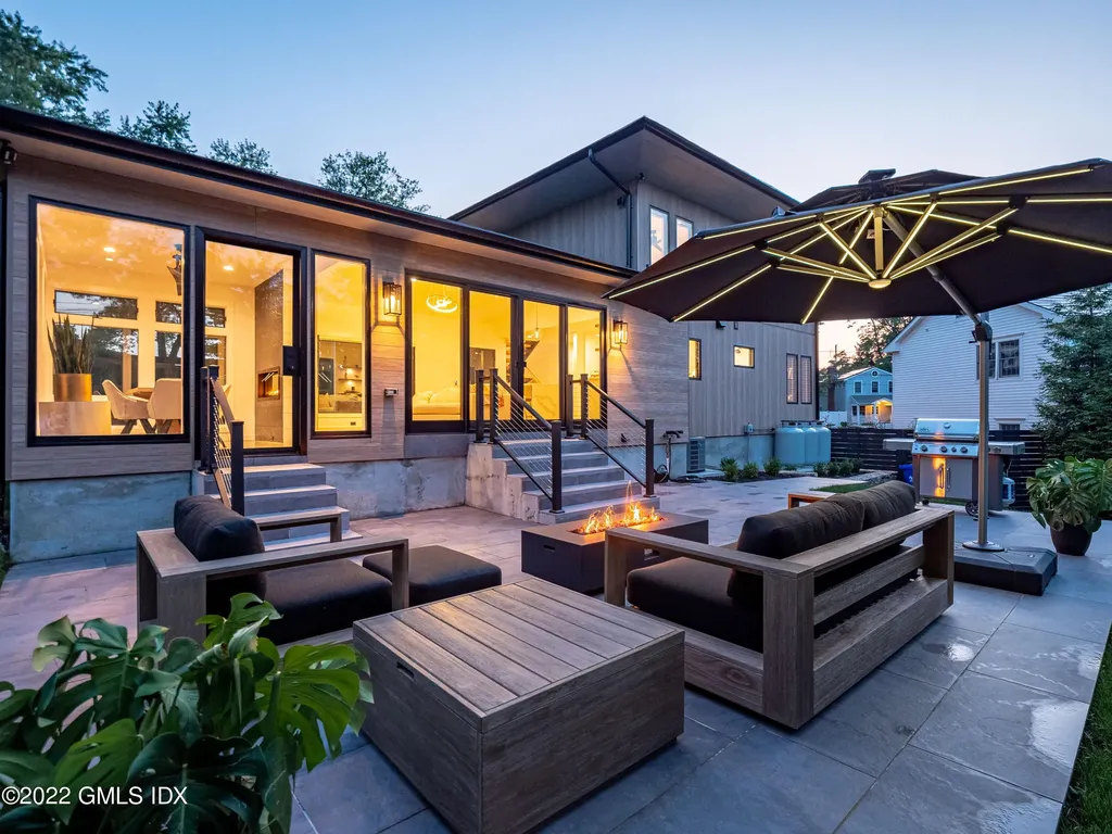 7 Drumlin Road Westport CT 06880