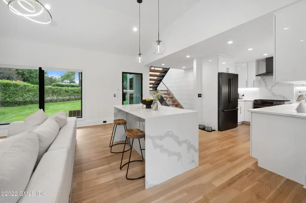 7 Drumlin Road Westport CT 06880