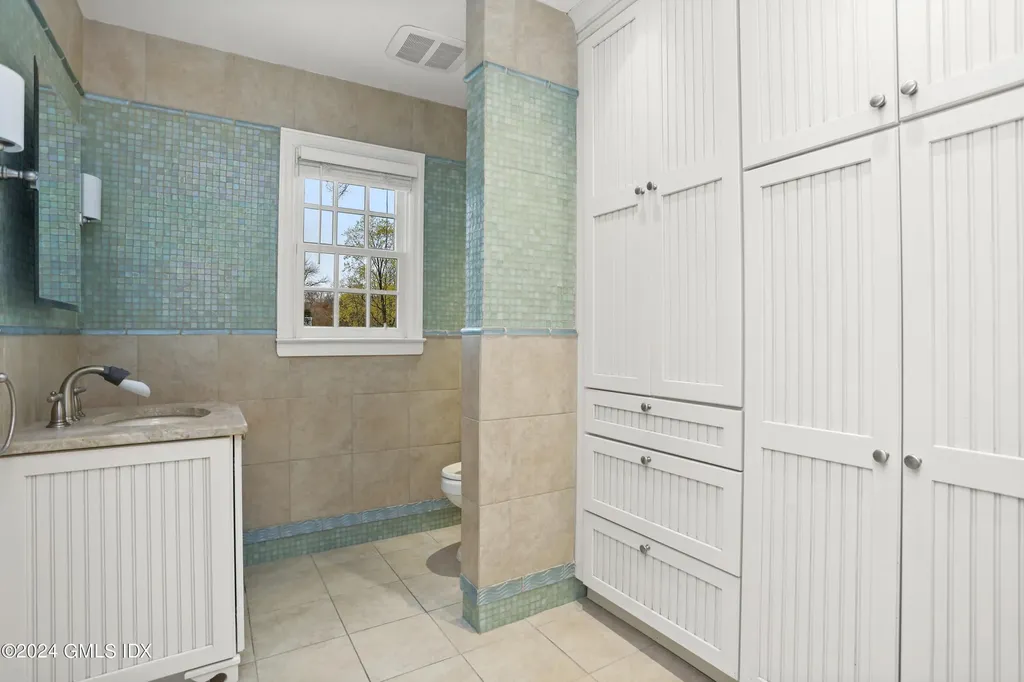 29 Verona Drive Riverside CT 06878