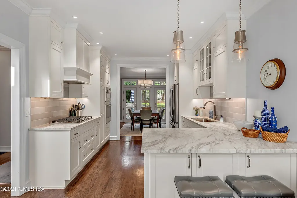 73 Weaver Street Greenwich CT 06831