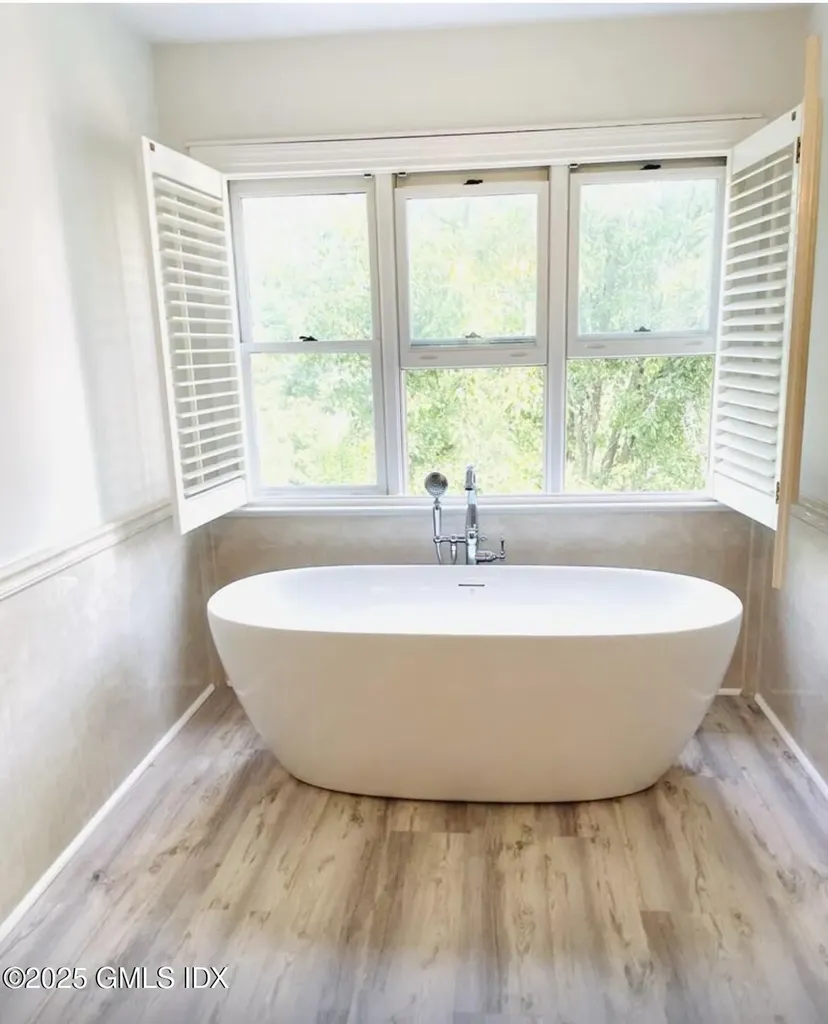 51 Forest Avenue Old Greenwich CT 06870