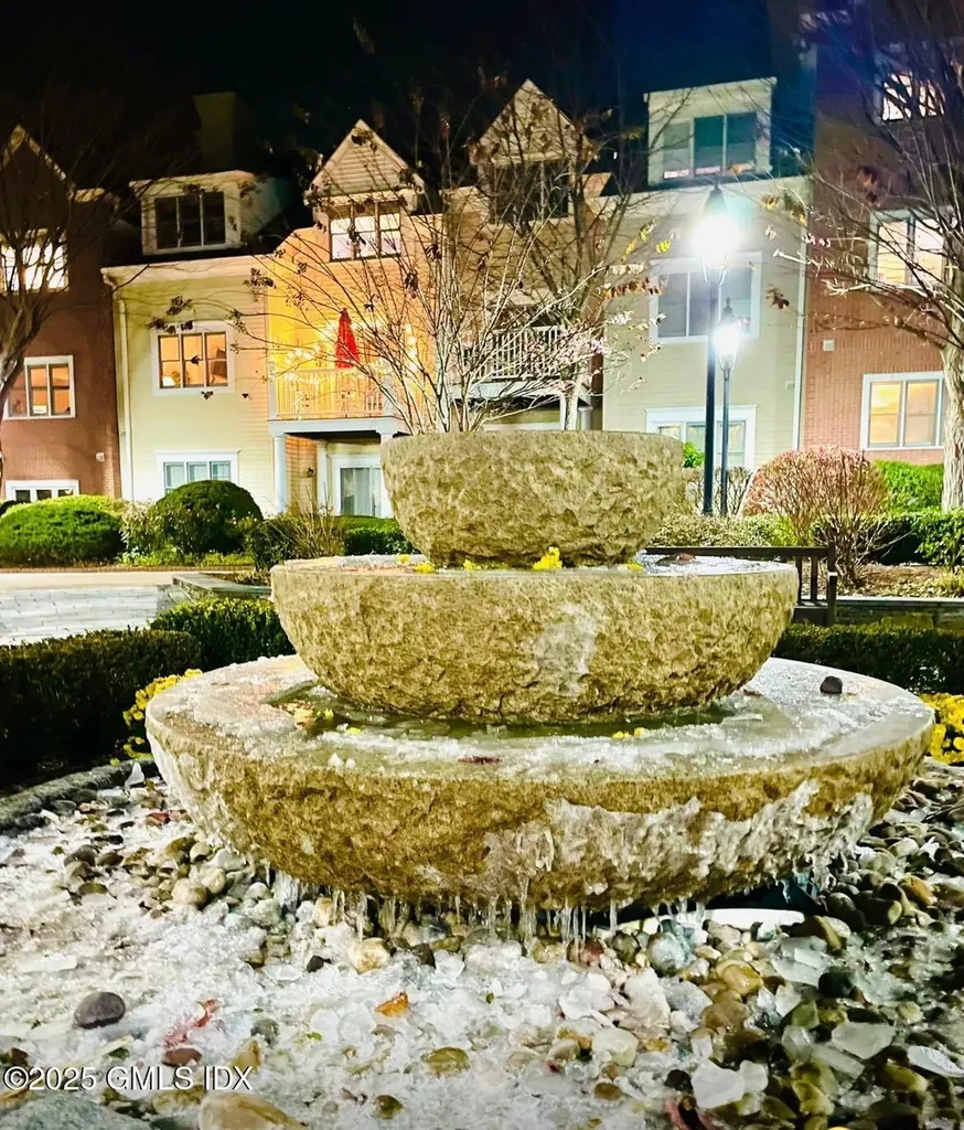 51 Forest Avenue Old Greenwich CT 06870