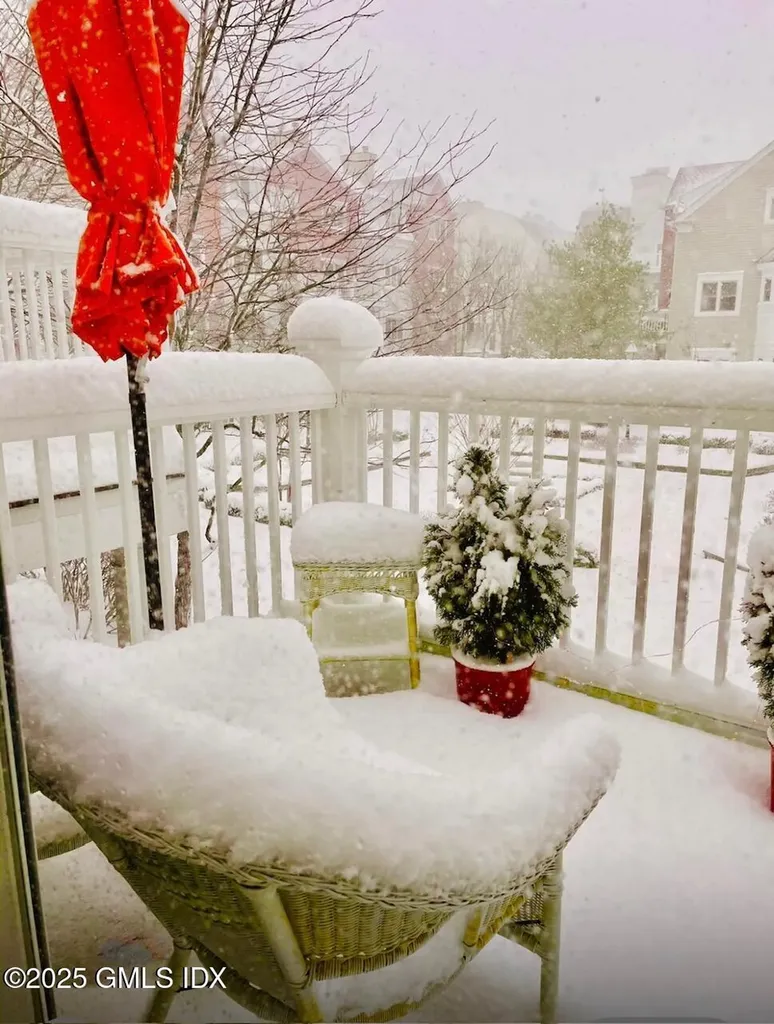 51 Forest Avenue Old Greenwich CT 06870