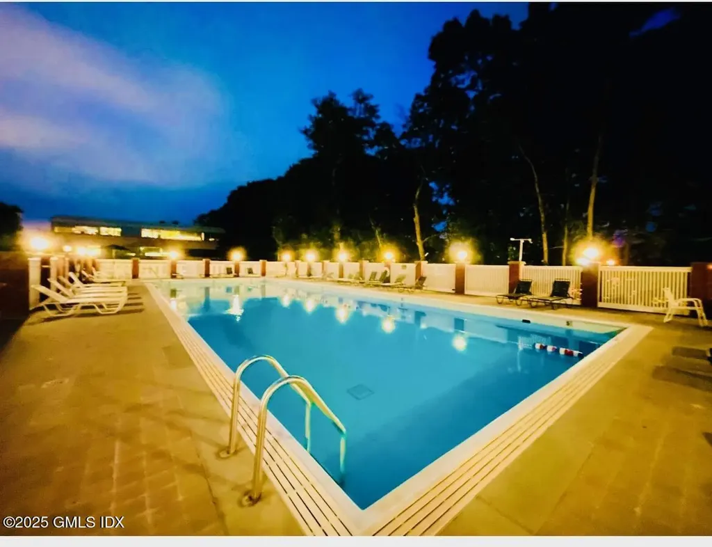 51 Forest Avenue Old Greenwich CT 06870