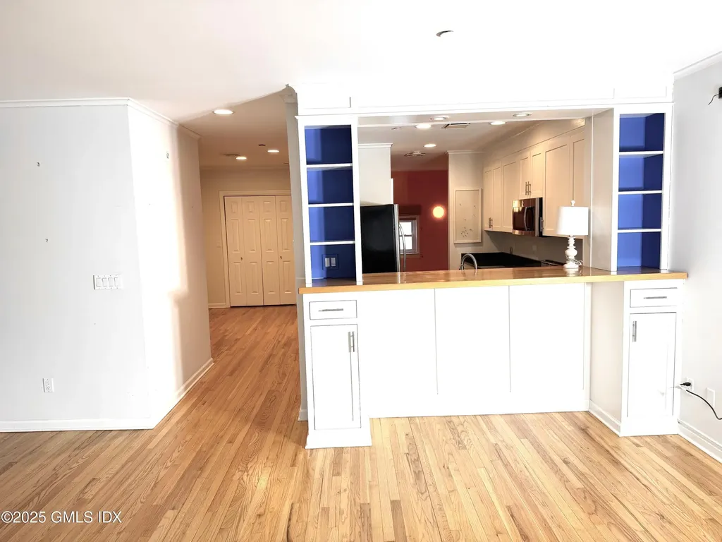 51 Forest Avenue Old Greenwich CT 06870