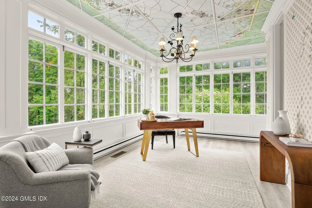 14 Meadow Drive Greenwich CT 06831