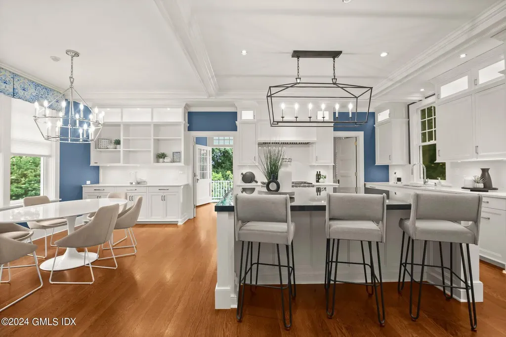 14 Meadow Drive Greenwich CT 06831