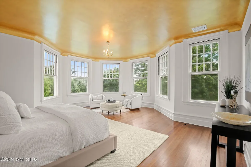 14 Meadow Drive Greenwich CT 06831