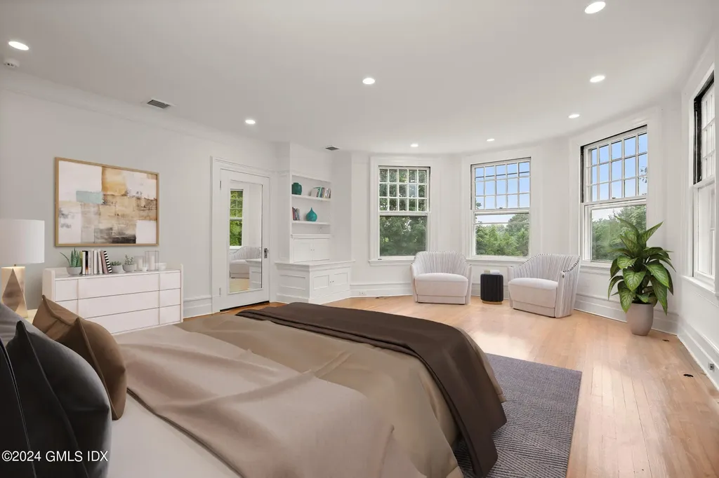 14 Meadow Drive Greenwich CT 06831