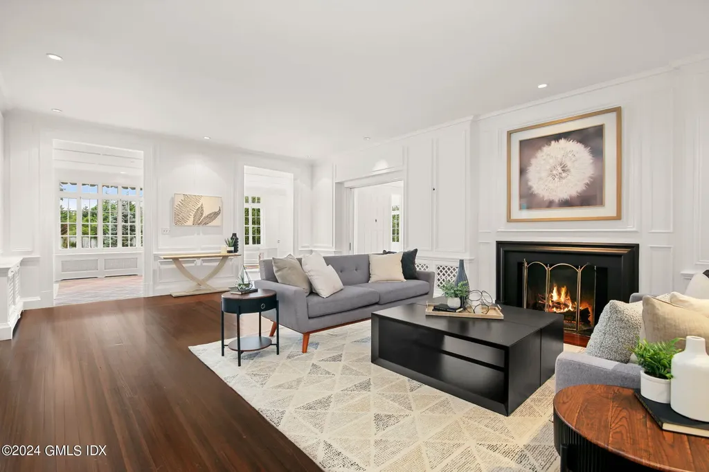 14 Meadow Drive Greenwich CT 06831