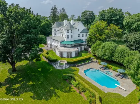 14 Meadow Drive Greenwich CT 06831