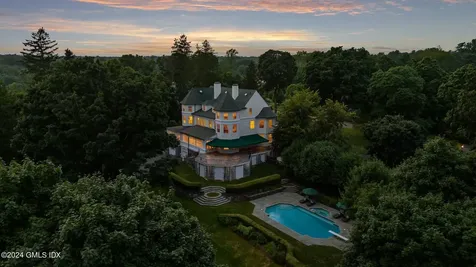 14 Meadow Drive Greenwich CT 06831