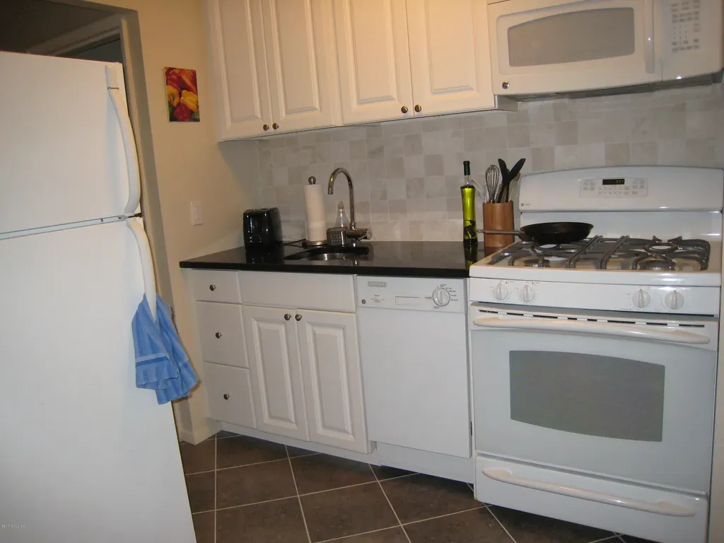 52 Lafayette Place Greenwich CT 06830