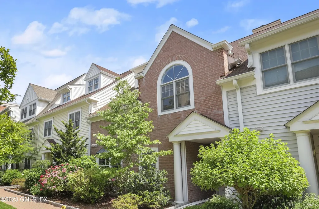 51 Forest Avenue Old Greenwich CT 06870