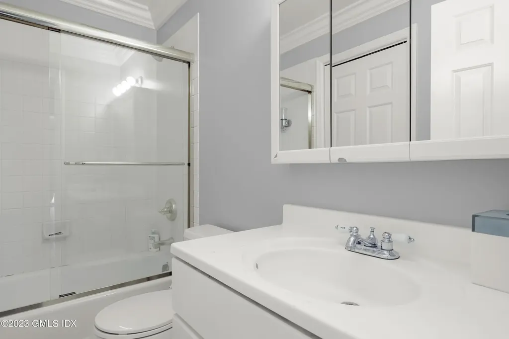 51 Forest Avenue Old Greenwich CT 06870