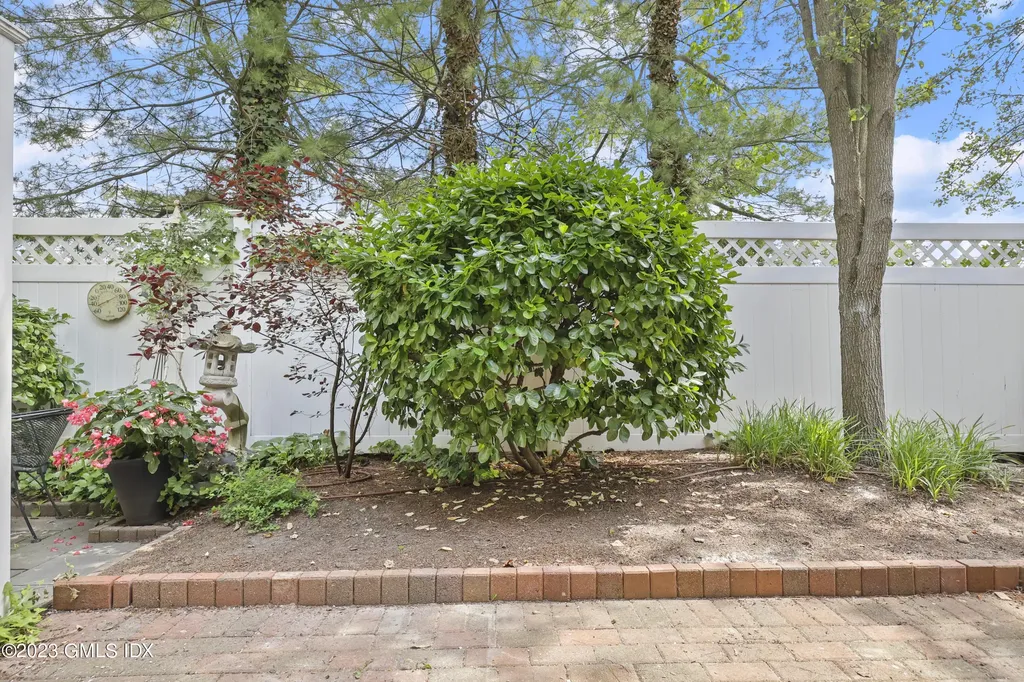 51 Forest Avenue Old Greenwich CT 06870