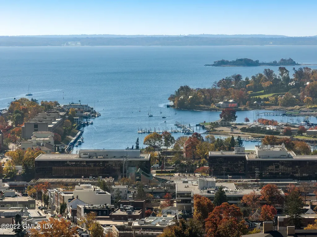 155 Milbank Avenue Greenwich CT 06830