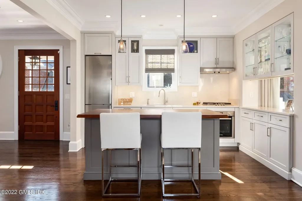 155 Milbank Avenue Greenwich CT 06830