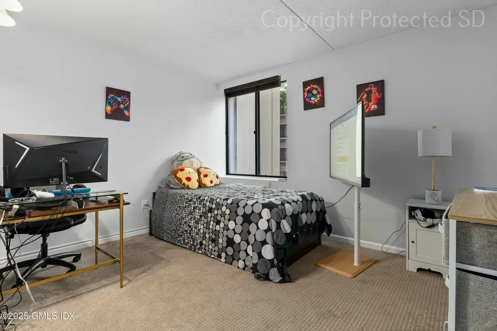 1535 E Putnam Avenue Old Greenwich CT 06870