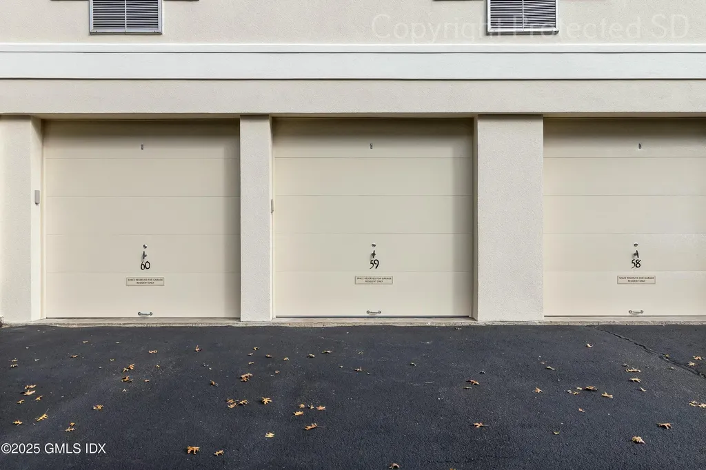 1535 E Putnam Avenue Old Greenwich CT 06870