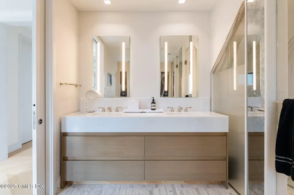 125 Field Point Road Greenwich CT 06830