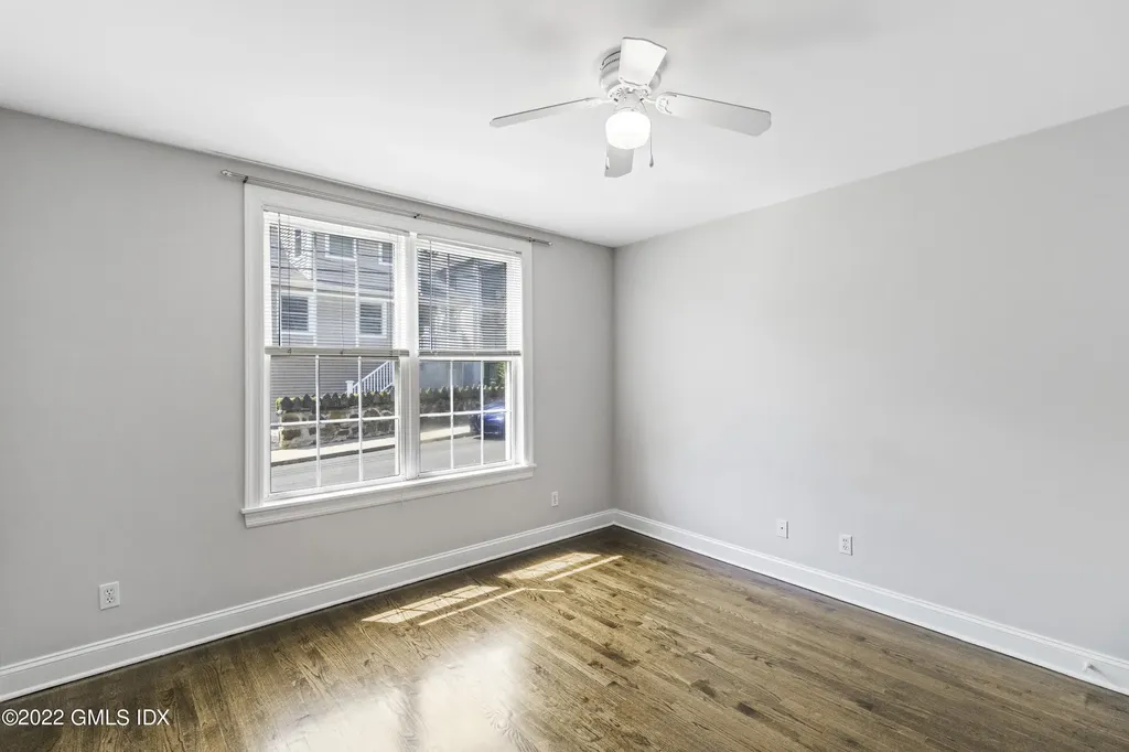 285 Davis Avenue Greenwich CT 06830