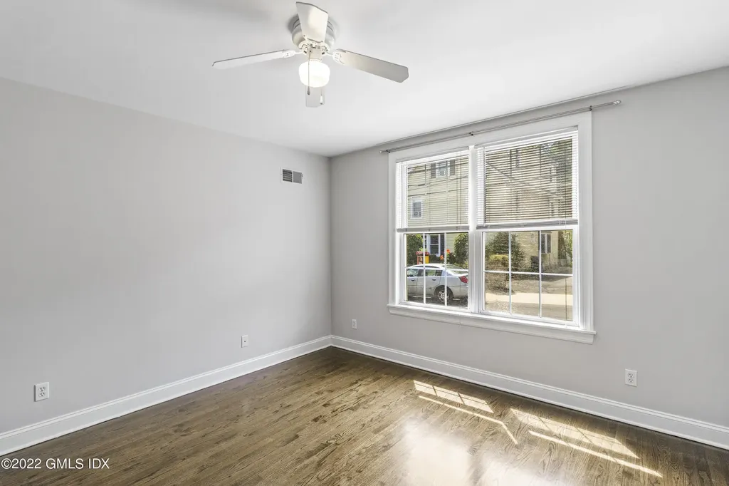 285 Davis Avenue Greenwich CT 06830