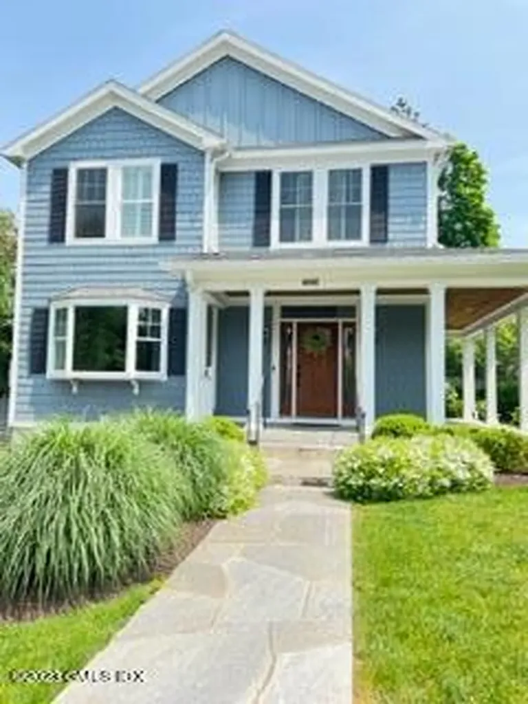 9 Center Road Old Greenwich CT 06870