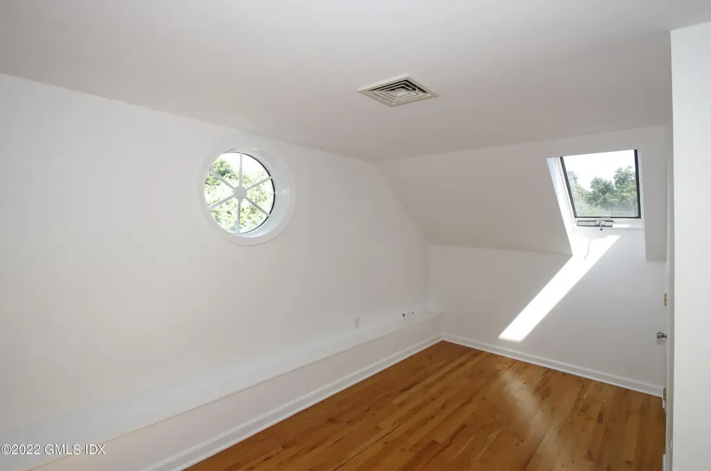 51 Forest Avenue Old Greenwich CT 06870