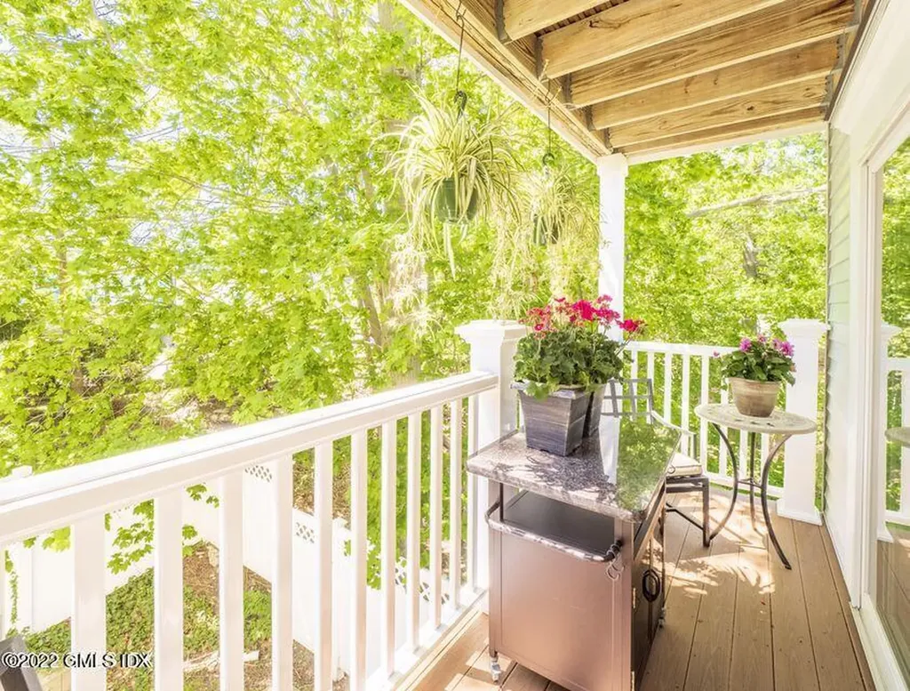 51 Forest Avenue Old Greenwich CT 06870