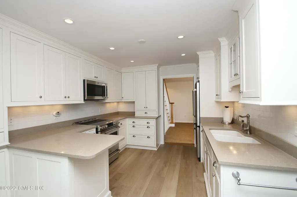 51 Forest Avenue Old Greenwich CT 06870