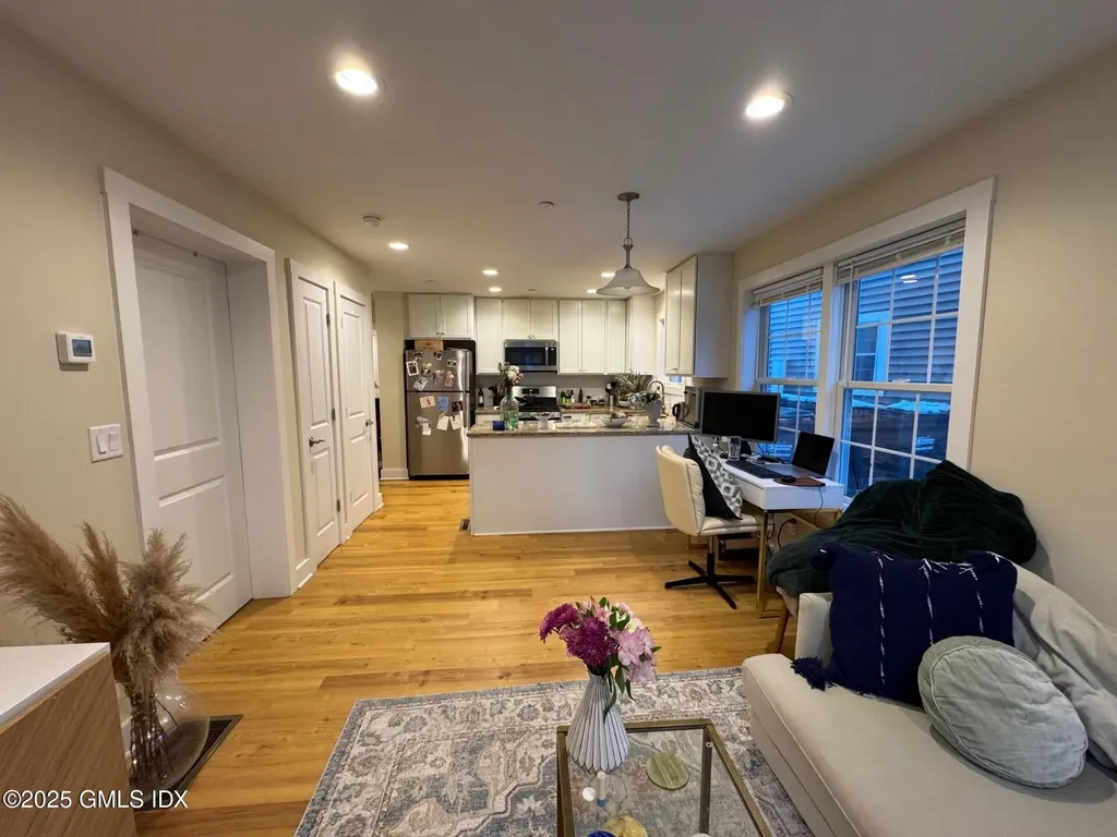 180 Hamilton Avenue Greenwich CT 06830