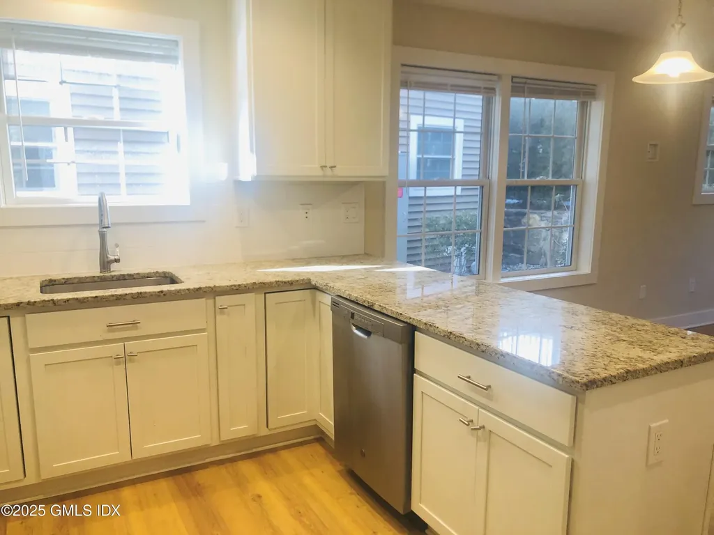 180 Hamilton Avenue Greenwich CT 06830