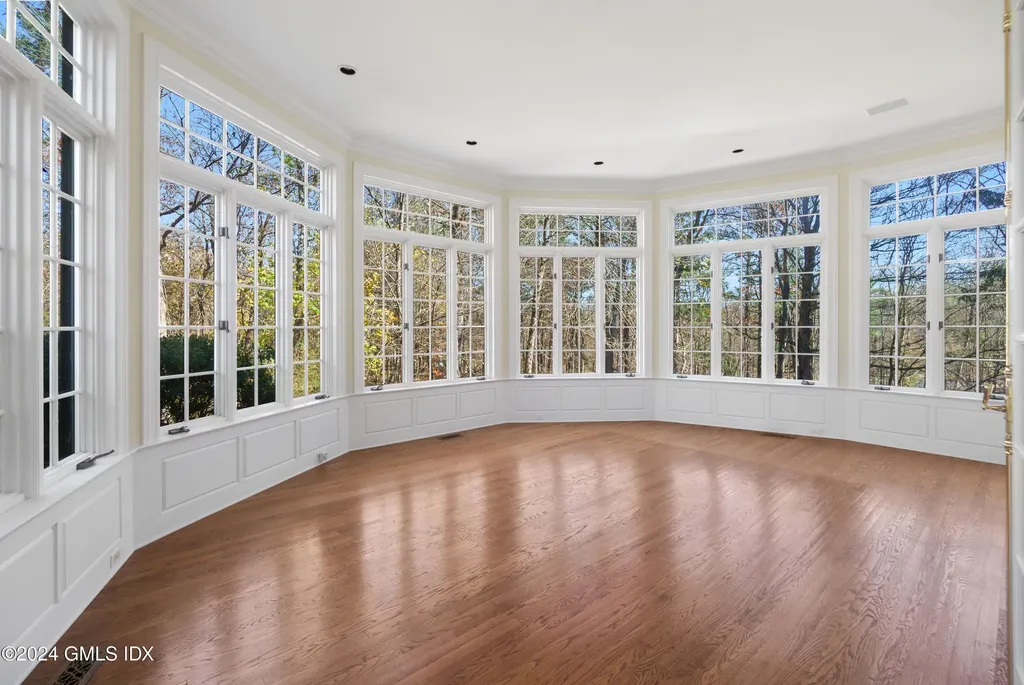 534 Stanwich Road Greenwich CT 06831