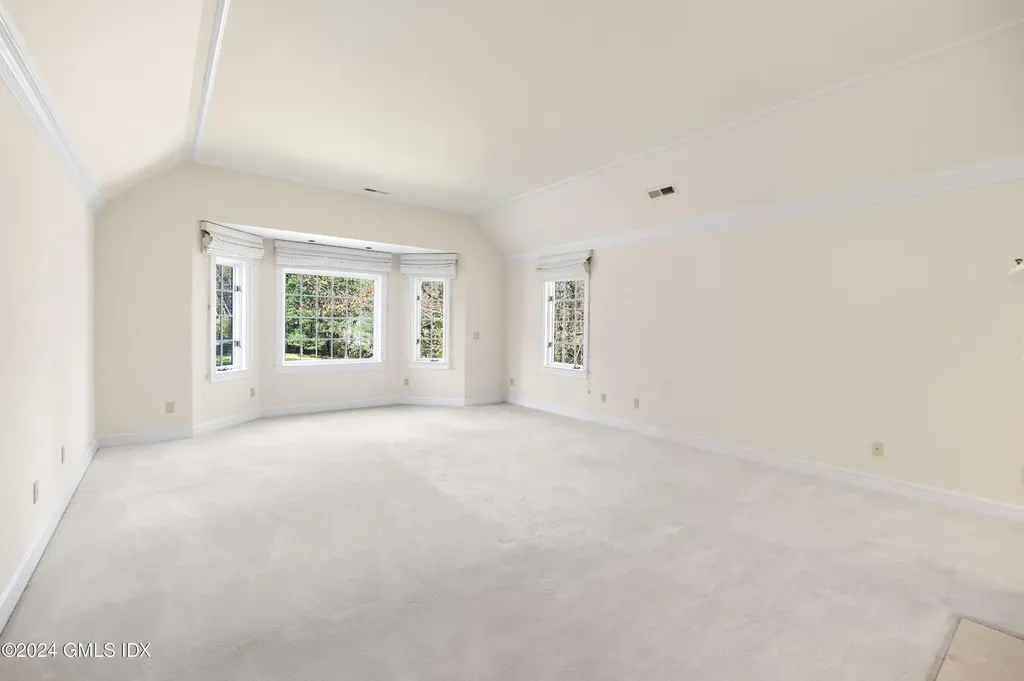 534 Stanwich Road Greenwich CT 06831