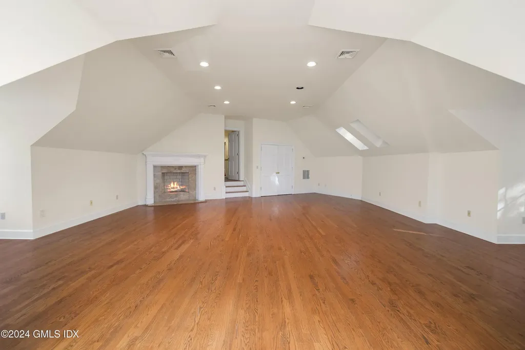 534 Stanwich Road Greenwich CT 06831