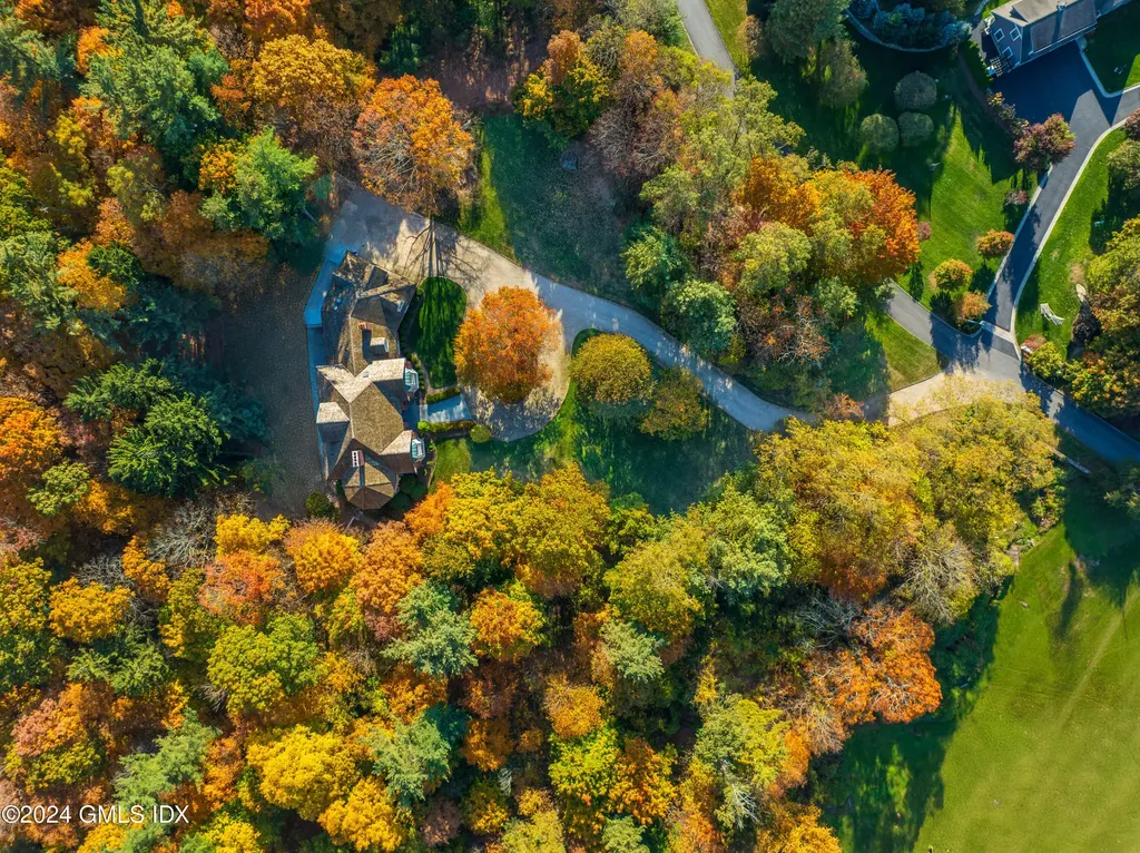 534 Stanwich Road Greenwich CT 06831