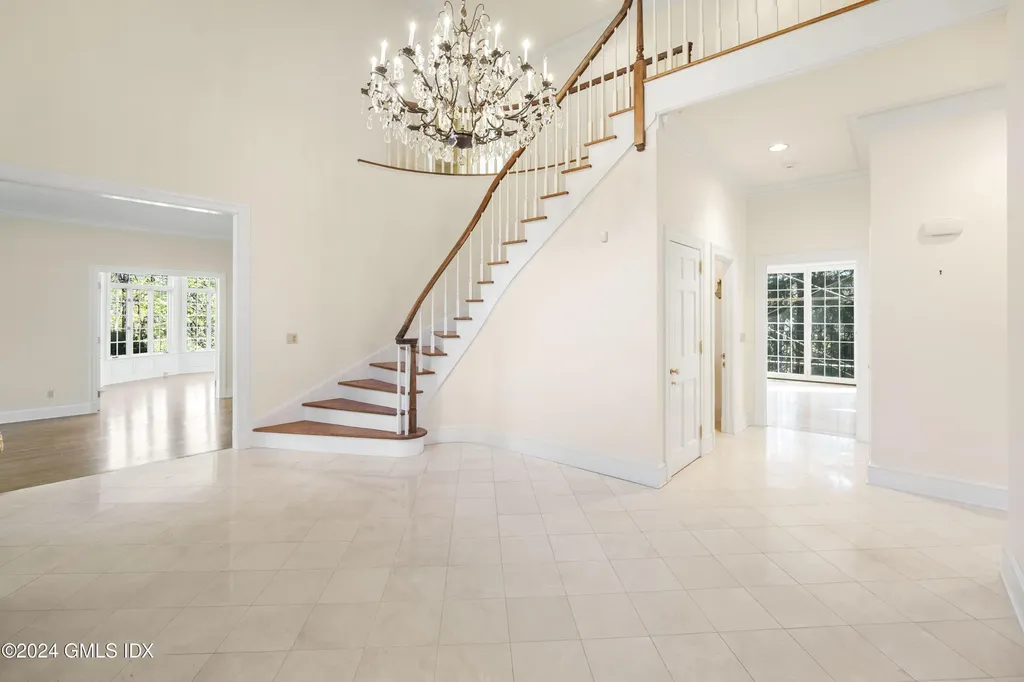 534 Stanwich Road Greenwich CT 06831