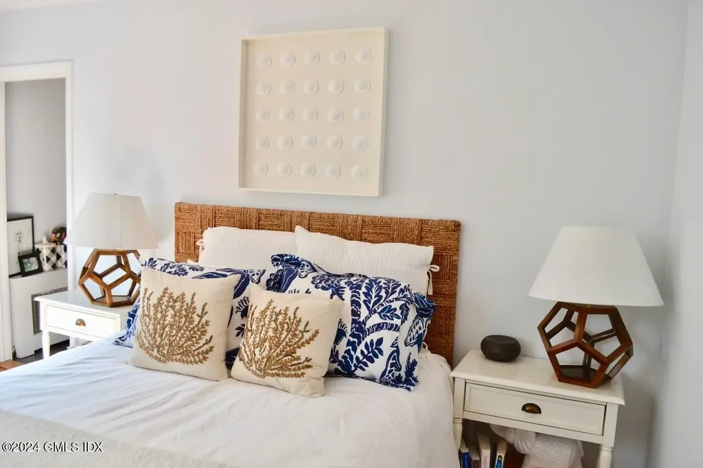 240 Davis Avenue Greenwich CT 06830