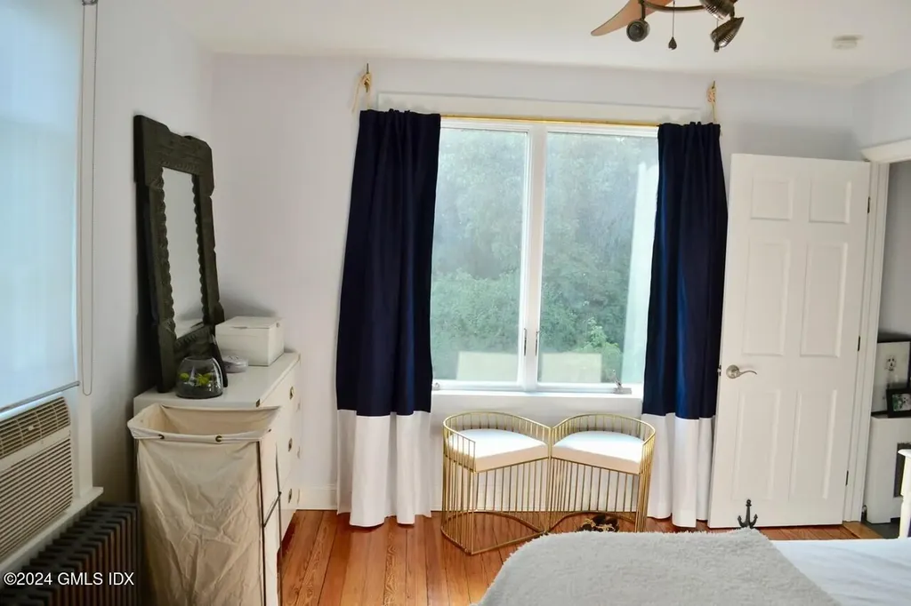 240 Davis Avenue Greenwich CT 06830