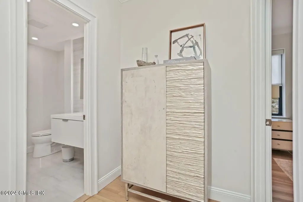 40 W Elm Street Greenwich CT 06830