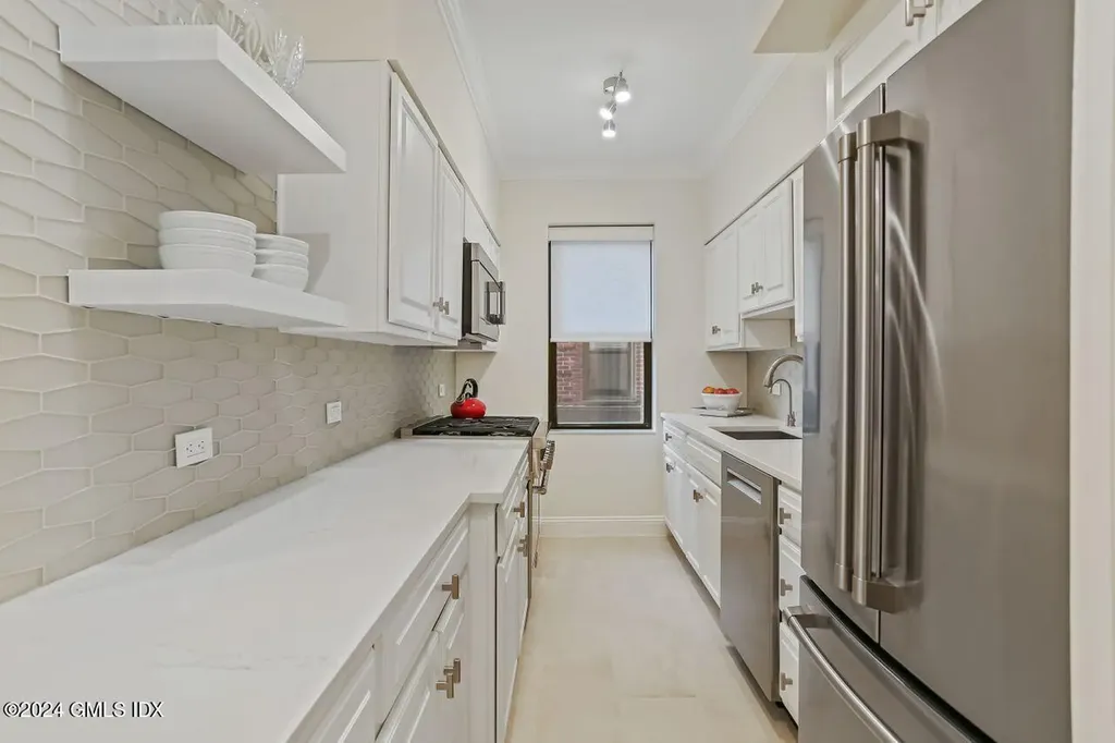 40 W Elm Street Greenwich CT 06830